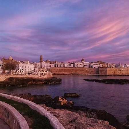 Casa Della Civetta * Monopoli