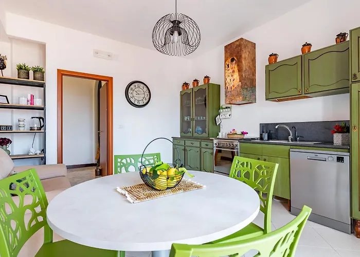 Casa Della Civetta *